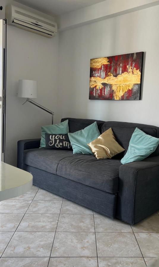 La Fee Studio Apartment Хвар Екстериор снимка