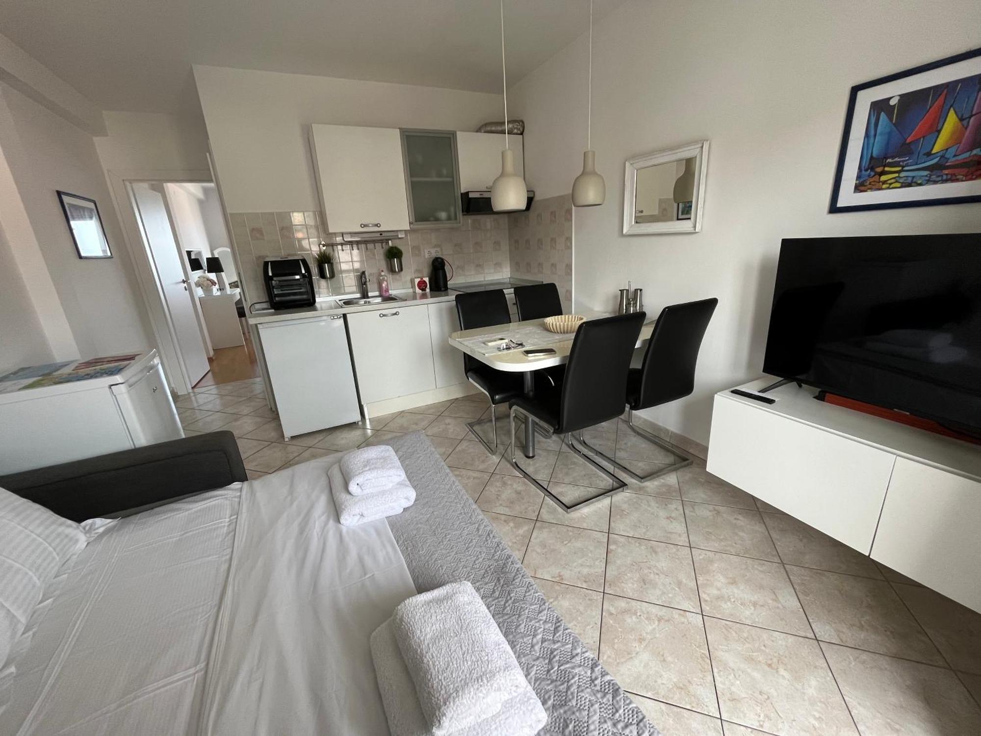 La Fee Studio Apartment Хвар Екстериор снимка